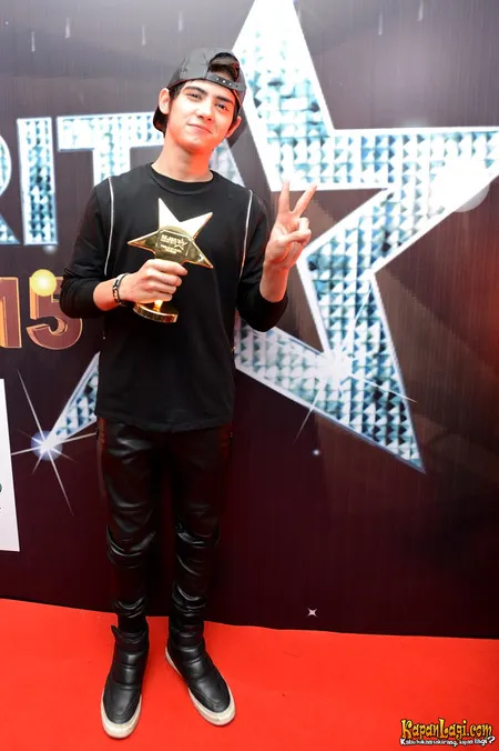 Foto Aliando Syarief