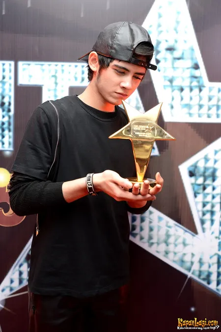 Foto Aliando Syarief