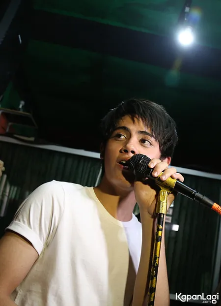 Foto Aliando Syarief