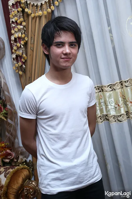 Foto Aliando Syarief