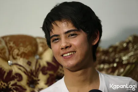 Foto Aliando Syarief