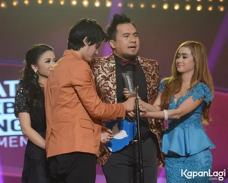 Foto Aliando Syarief