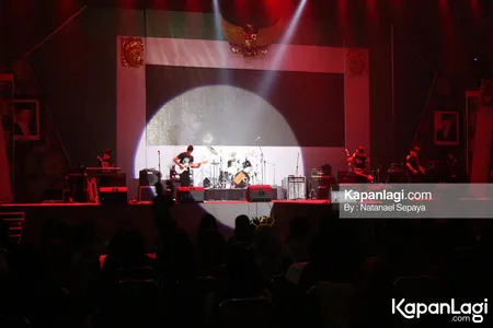 Foto Aliando Syarief