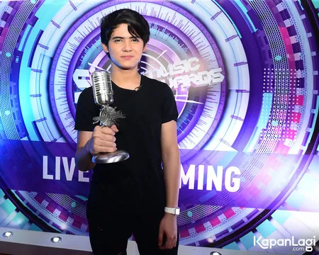 Foto Aliando Syarief