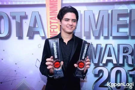 Foto Aliando Syarief