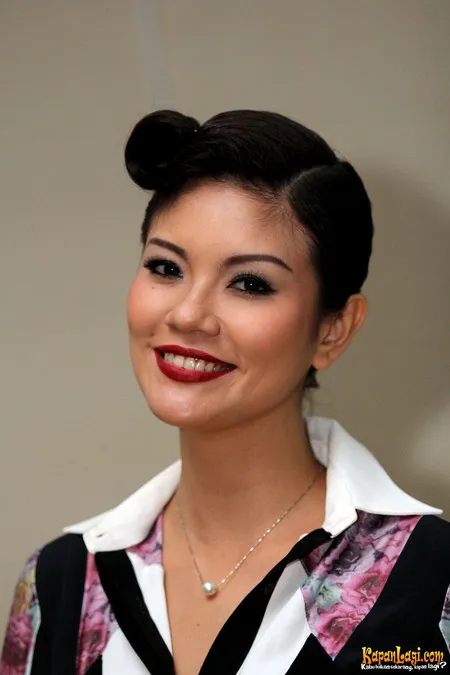 Foto Aline Adita
