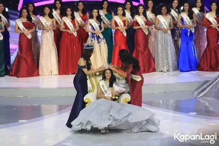 Foto Alya Nurshabrina