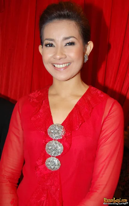 Foto Alya Rohali