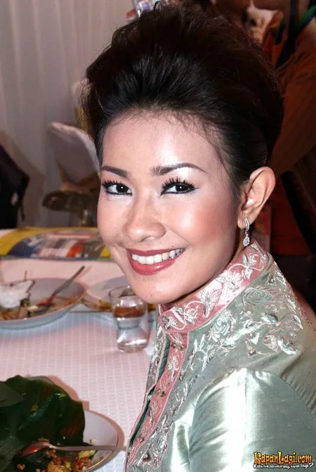 Foto Alya Rohali
