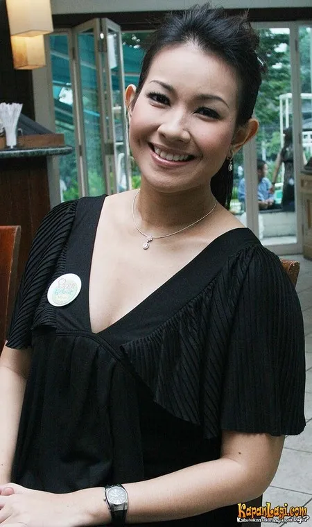 Foto Alya Rohali