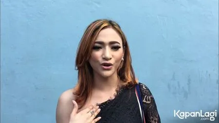 Foto Amel Alvi