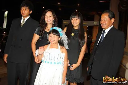 Foto Amel Carla