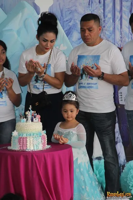Foto Amora Lemos