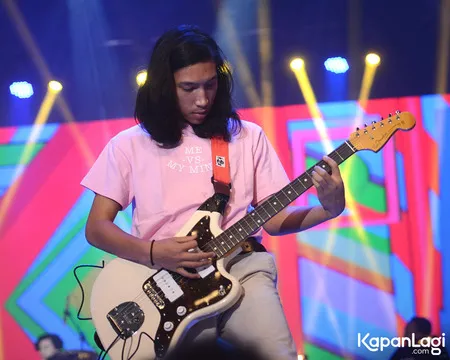 Foto Anakku Lelaki Hoed