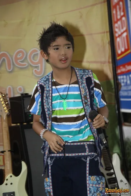 Foto Ananda Putra Pertama