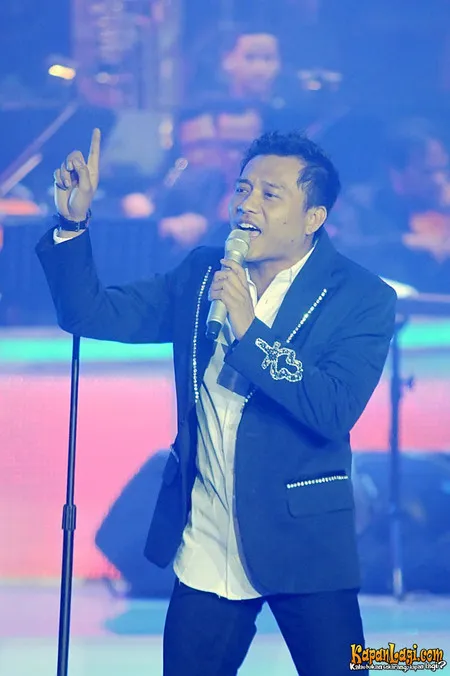 Foto Anang Hermansyah