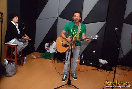 Foto Anang Hermansyah