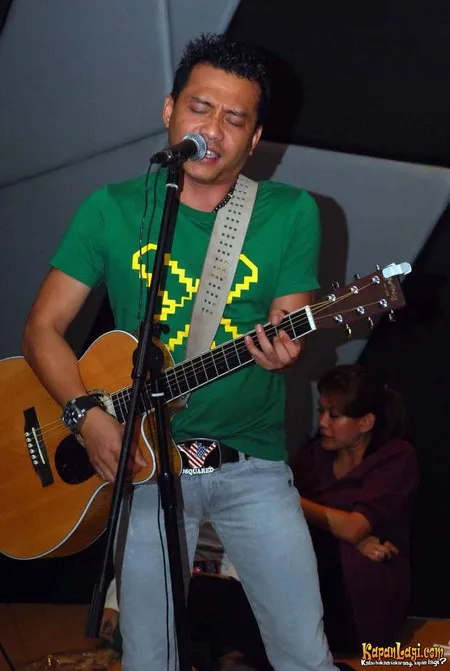 Foto Anang Hermansyah