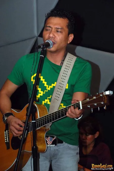 Foto Anang Hermansyah