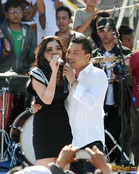 Foto Anang Hermansyah