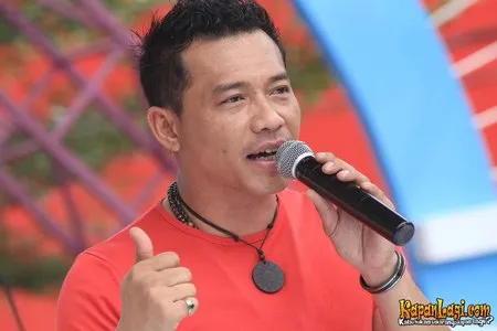 Foto Anang Hermansyah