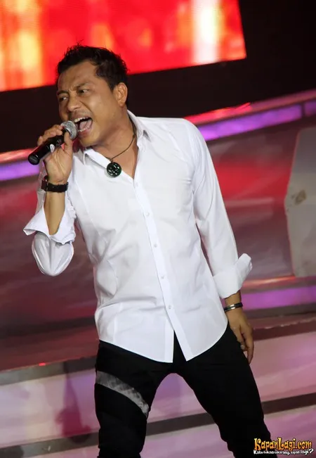 Foto Anang Hermansyah