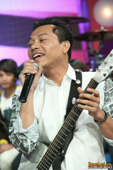 Foto Anang Hermansyah