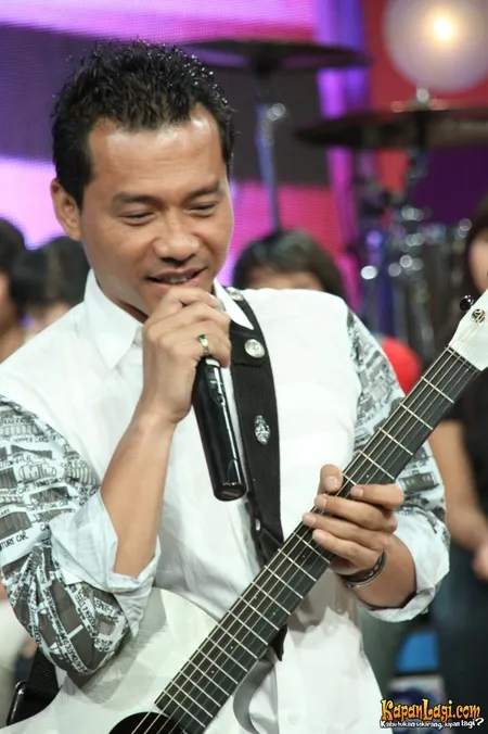 Foto Anang Hermansyah