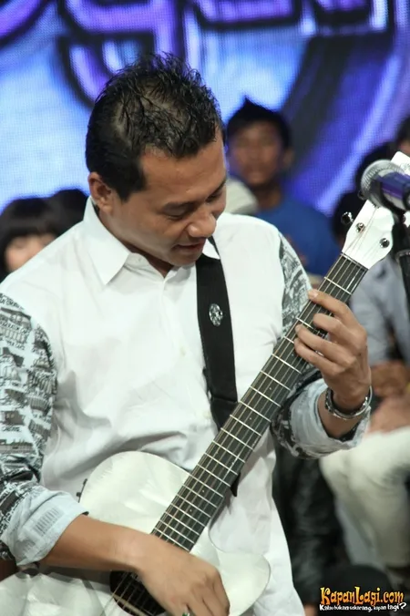 Foto Anang Hermansyah