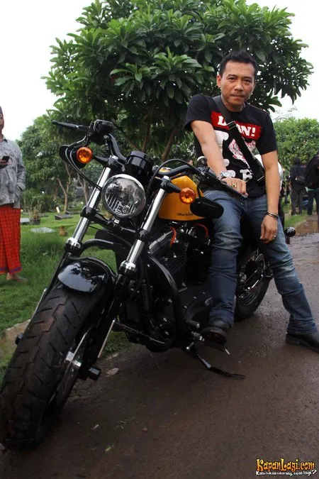 Foto Anang Hermansyah