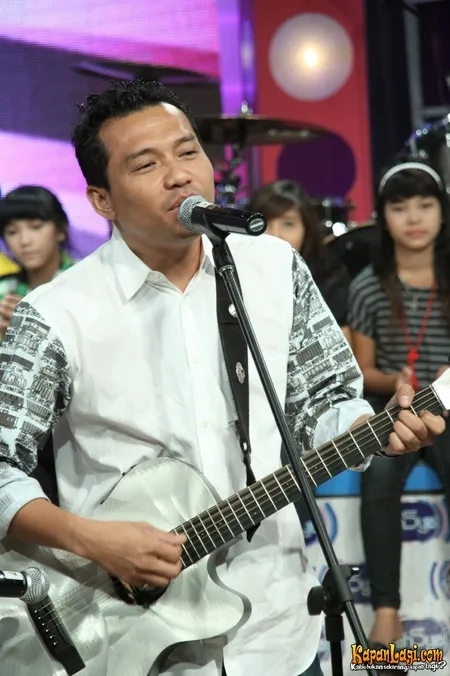 Foto Anang Hermansyah