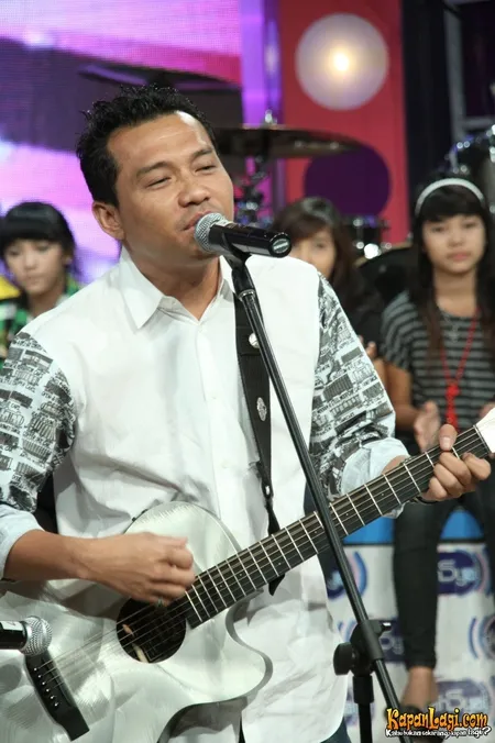 Foto Anang Hermansyah