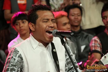 Foto Anang Hermansyah