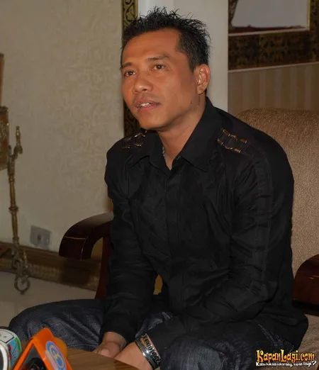 Foto Anang Hermansyah