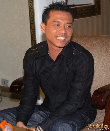 Foto Anang Hermansyah