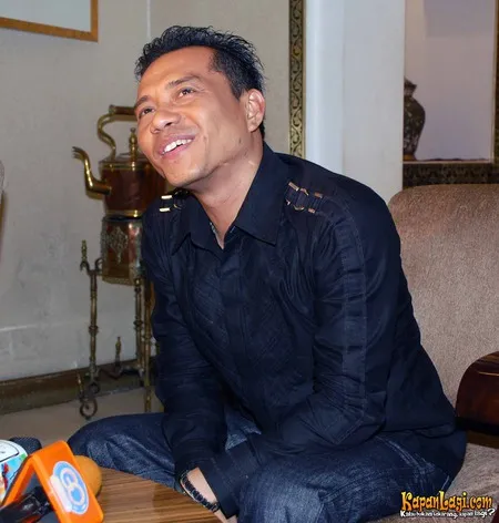 Foto Anang Hermansyah