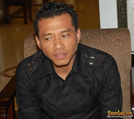Foto Anang Hermansyah