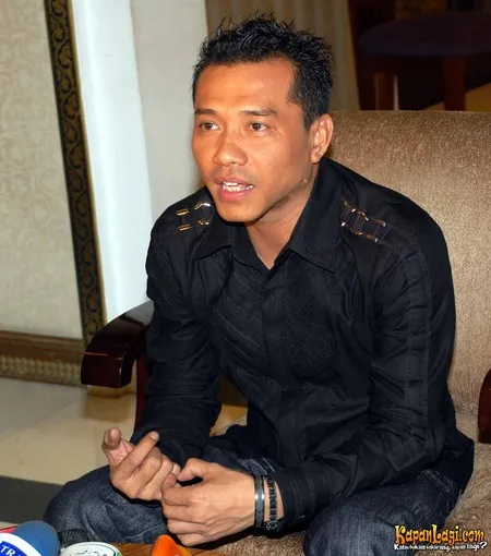 Foto Anang Hermansyah