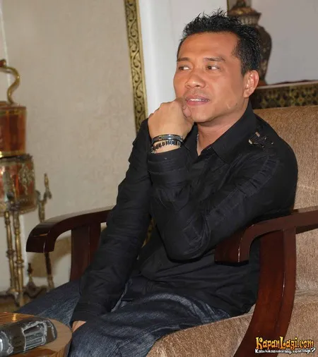 Foto Anang Hermansyah