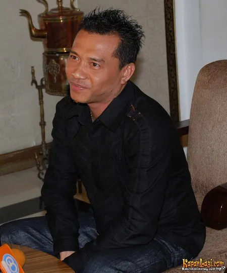 Foto Anang Hermansyah