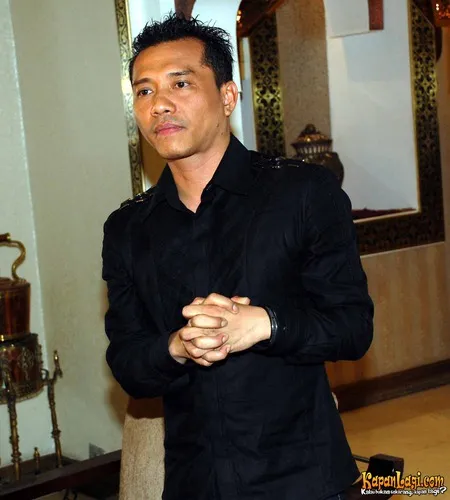 Foto Anang Hermansyah