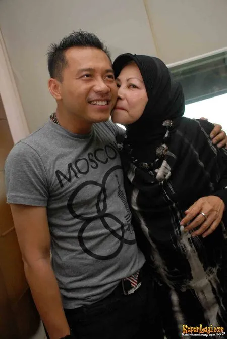 Foto Anang Hermansyah