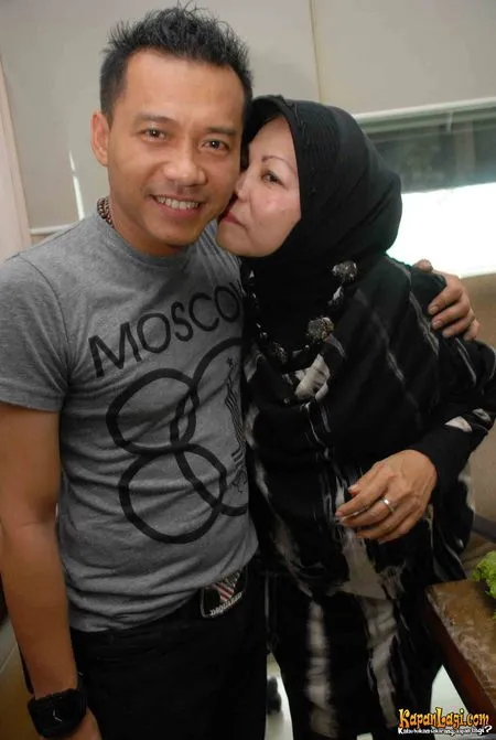 Foto Anang Hermansyah