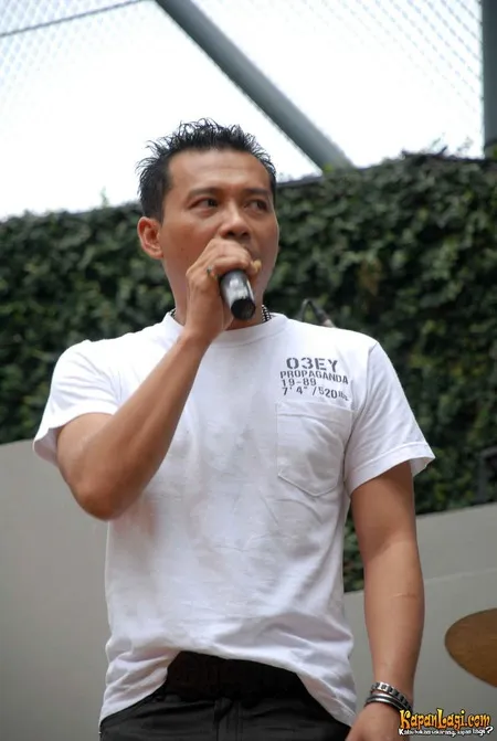Foto Anang Hermansyah