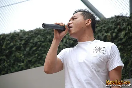 Foto Anang Hermansyah