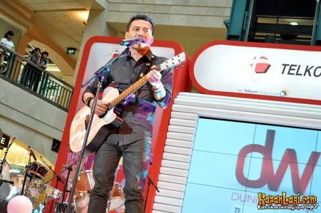 Foto Anang Hermansyah
