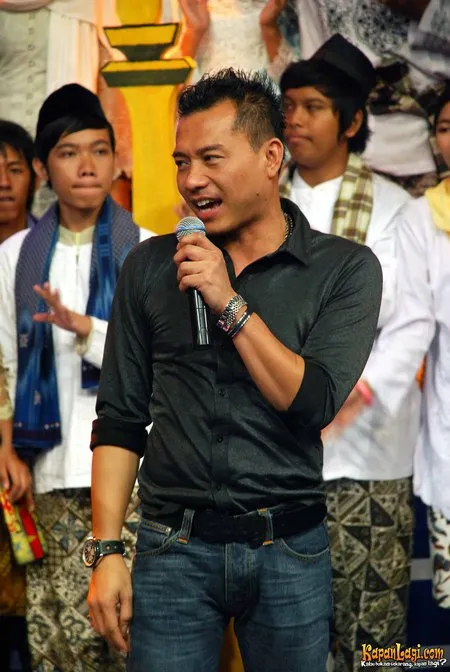 Foto Anang Hermansyah