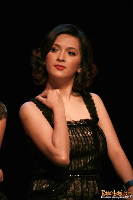 Foto Andhara Early
