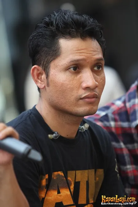 Foto Andra and The BackBone