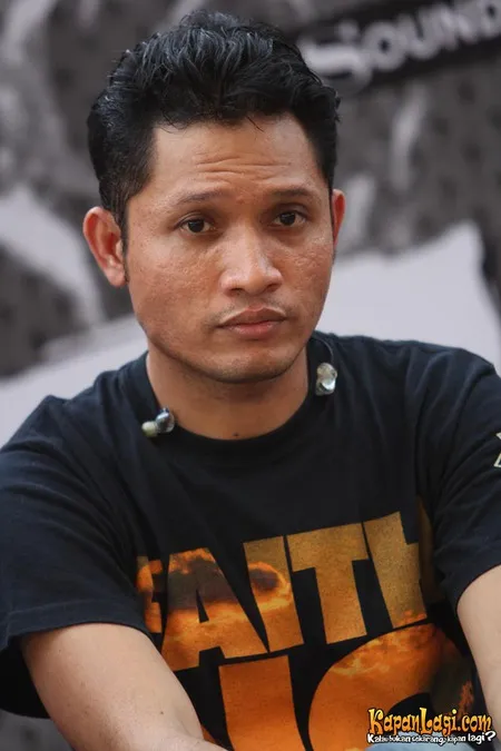 Foto Andra and The BackBone